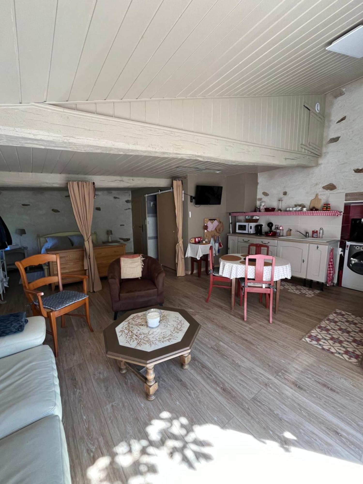 Appartement Halte Vendéenne Atypique *